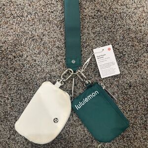 Lululemon Dual Pouch Wristlet in Green and White